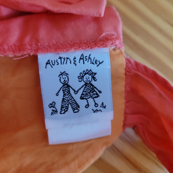 Austin + Ashley Dress - Picture 5 of 7